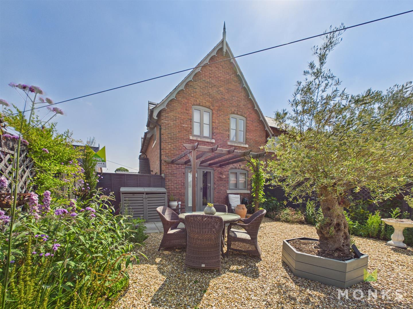 17 Penrhos Court, Whittington, Oswestry, SY11 4FA For Sale
